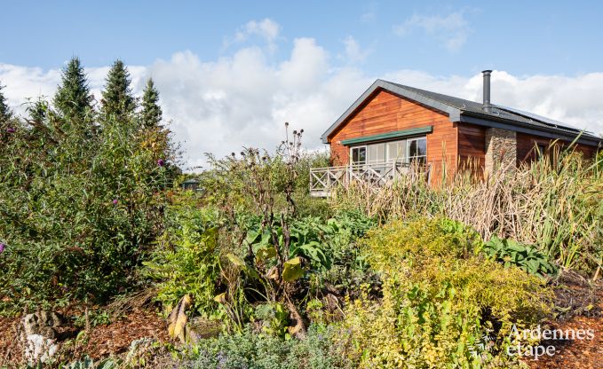 Spacieuse maison de vacances pour 12 personnes avec piscine et jardin priv� � Hamois, Ardenne