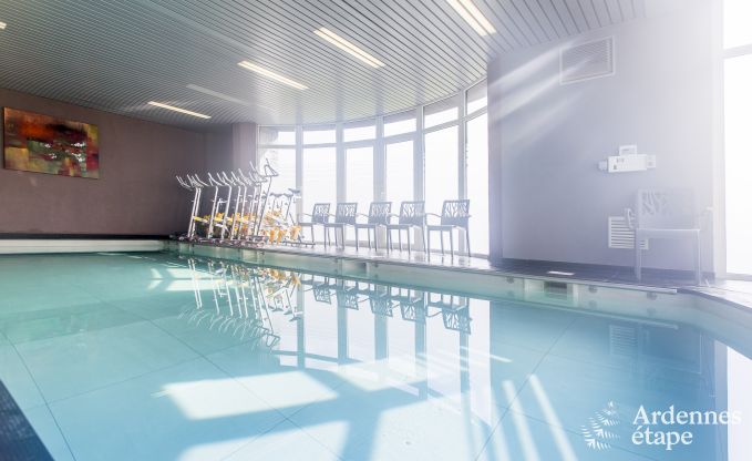 Confortable appartement 7 personnes avec piscine intérieure à Han-sur-Lesse