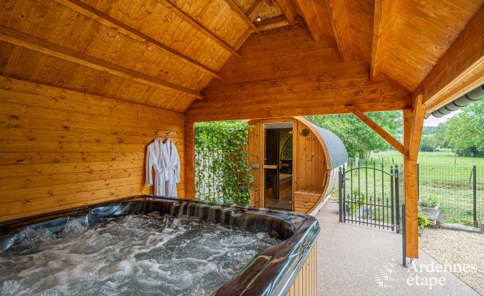 Charmante maison de vacances � Han-sur-Lesse; Ardenne