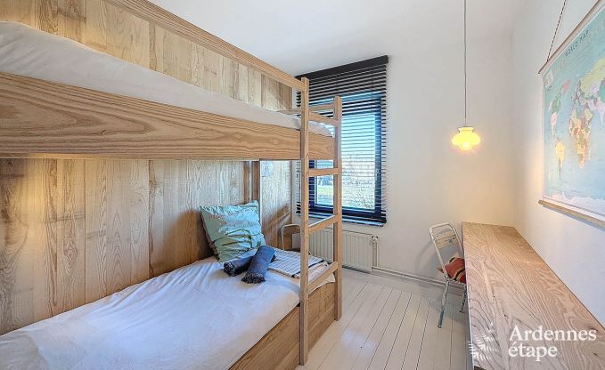 Grande maison de vacances  Han-sur-Lesse pour 8 personnes avec 4 chambres, jardin priv et terrasse