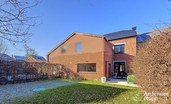 Grande maison de vacances  Han-sur-Lesse pour 8 personnes avec 4 chambres, jardin priv et terrasse