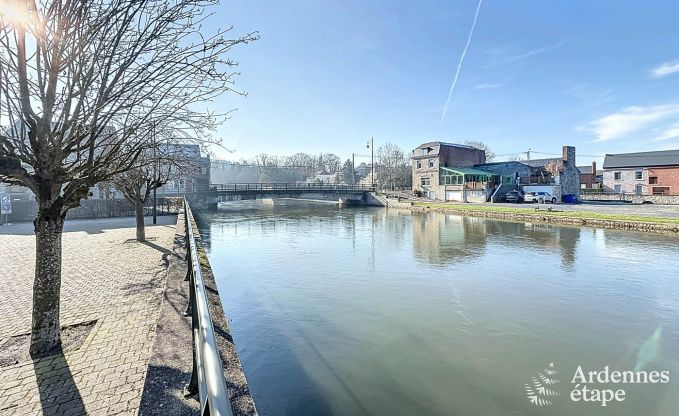 Grande maison de vacances  Han-sur-Lesse pour 8 personnes avec 4 chambres, jardin priv et terrasse