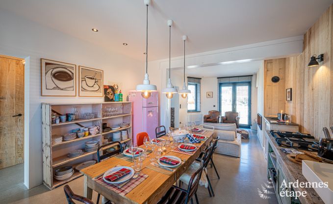 Grande maison de vacances  Han-sur-Lesse pour 8 personnes avec 4 chambres, jardin priv et terrasse