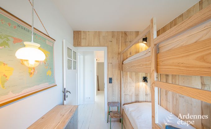 Grande maison de vacances  Han-sur-Lesse pour 8 personnes avec 4 chambres, jardin priv et terrasse