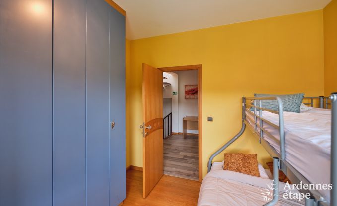 Grande maison de vacances en deux b�timents � Han-sur-Lesse pour 13 personnes avec piscine int�rieure