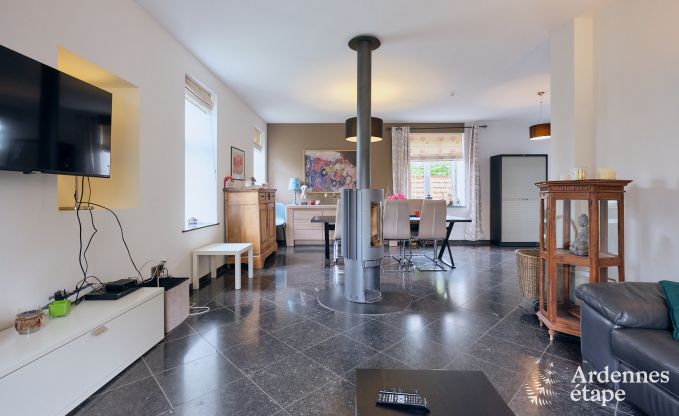 Grande maison de vacances en deux b�timents � Han-sur-Lesse pour 13 personnes avec piscine int�rieure