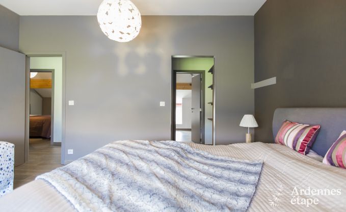 Grande maison de vacances en deux b�timents � Han-sur-Lesse pour 13 personnes avec piscine int�rieure