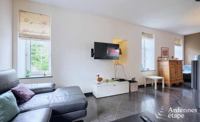 Grande maison de vacances en deux b�timents � Han-sur-Lesse pour 13 personnes avec piscine int�rieure
