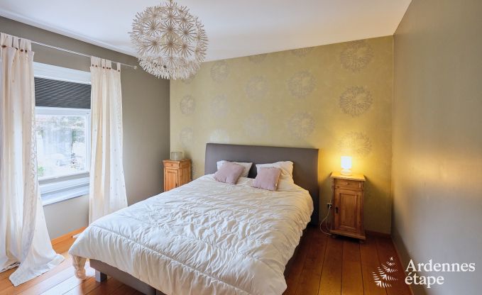 Grande maison de vacances en deux b�timents � Han-sur-Lesse pour 13 personnes avec piscine int�rieure