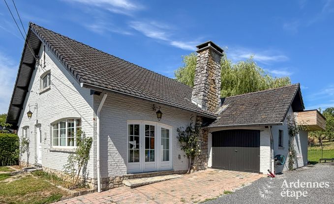 Maison de vacances conviviale � Han-sur-Lesse pour 8 personnes avec sauna et jardin � proximit� des Grottes de Han