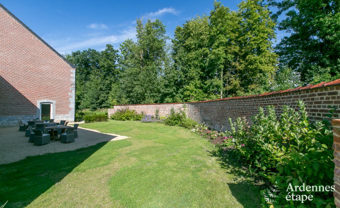 Maison de vacances � Hannut pour 21 personnes en Ardenne