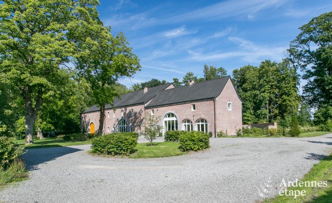 Maison de vacances � Hannut pour 21 personnes en Ardenne