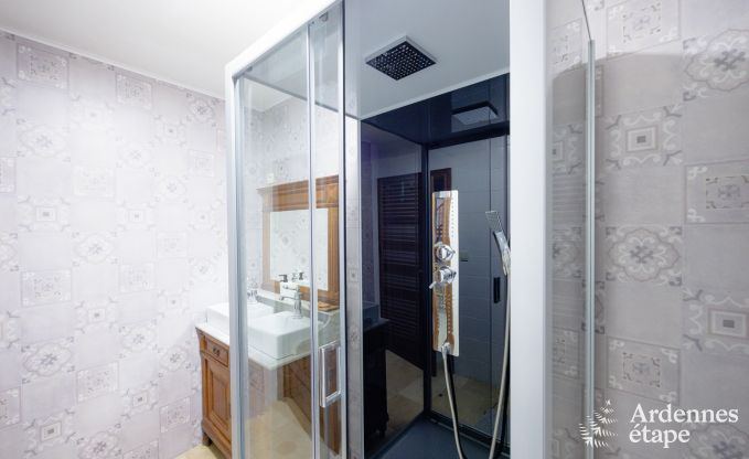 Maison de vacances � Hannut pour 20 personnes en Ardenne