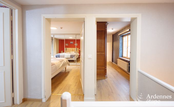Maison de vacances � Hannut pour 20 personnes en Ardenne