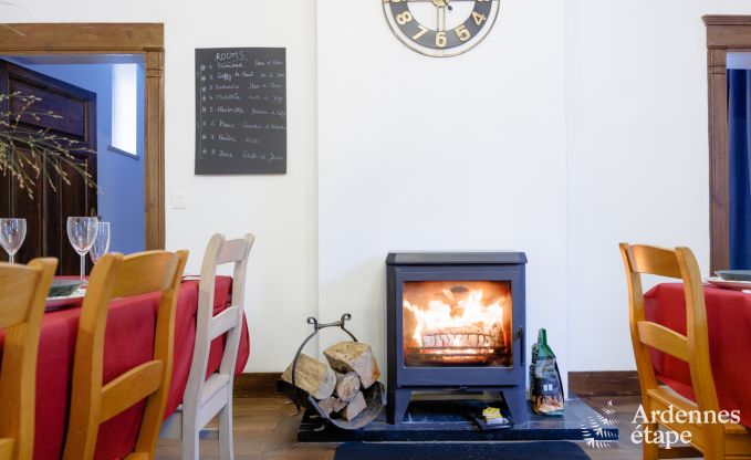 Maison de vacances � Hannut pour 20 personnes en Ardenne
