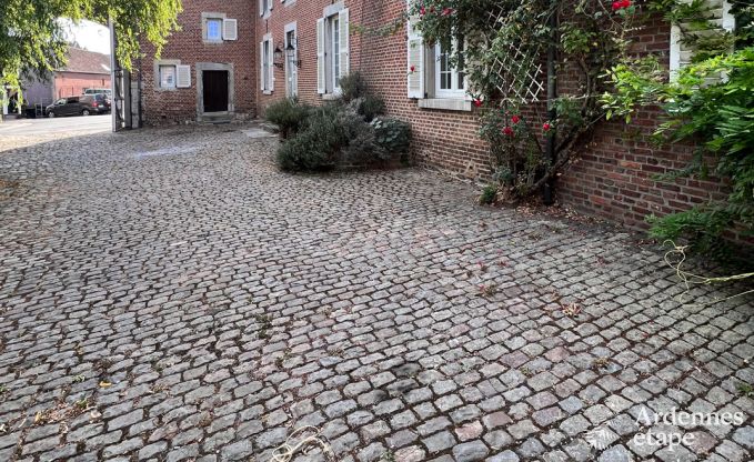 Maison de vacances � Hannut pour 20 personnes en Ardenne