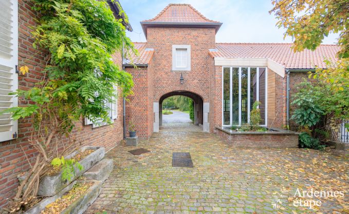 Maison de vacances � Hannut pour 20 personnes en Ardenne