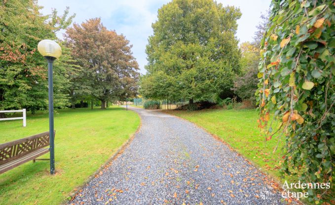 Maison de vacances � Hannut pour 20 personnes en Ardenne