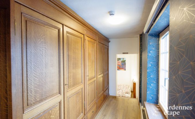 Maison de vacances � Hannut pour 20 personnes en Ardenne