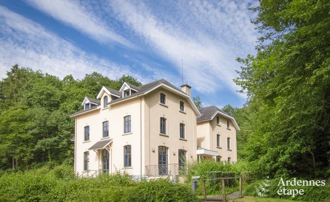 Maison de vacances  Hastire pour 51 personnes en Ardenne