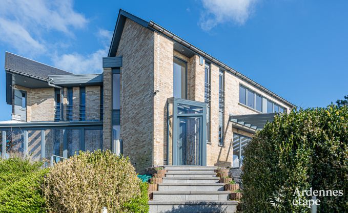 Vaste villa de luxe avec piscine � Hasti�re, Ardenne