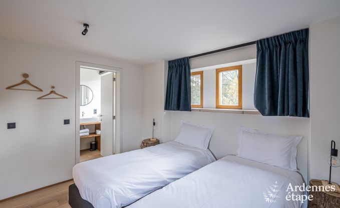 Villa de Luxe � Herbeumont pour 44 personnes en Ardenne