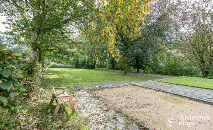 Villa de Luxe � Herbeumont pour 44 personnes en Ardenne