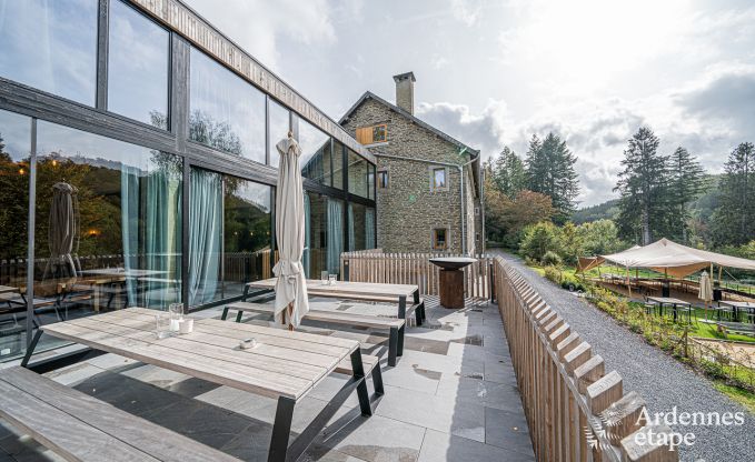 Villa de Luxe � Herbeumont pour 44 personnes en Ardenne