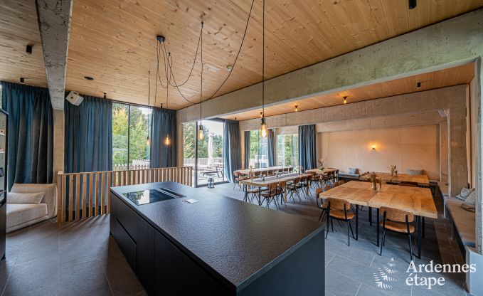 Villa de Luxe � Herbeumont pour 44 personnes en Ardenne