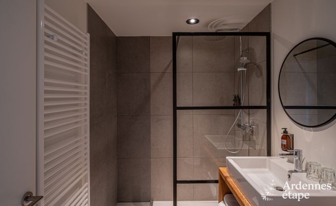 Villa de Luxe � Herbeumont pour 44 personnes en Ardenne