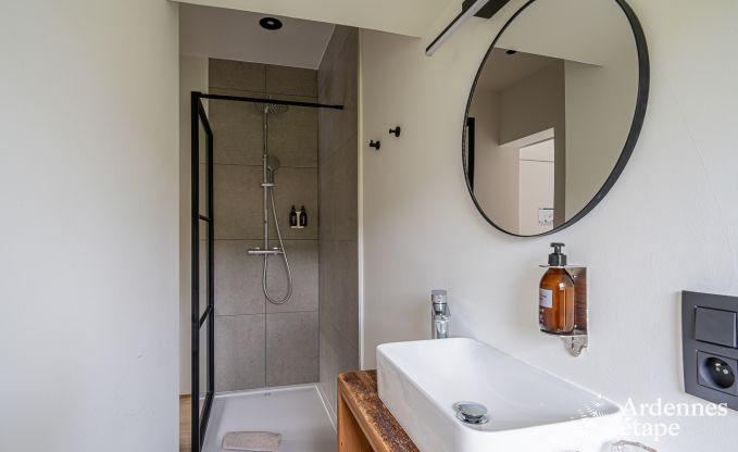 Villa de Luxe � Herbeumont pour 44 personnes en Ardenne