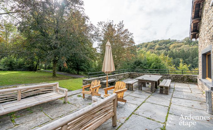 Villa de Luxe � Herbeumont pour 44 personnes en Ardenne
