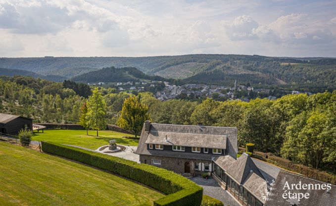 Villa de Luxe � Herbeumont pour 20 personnes en Ardenne