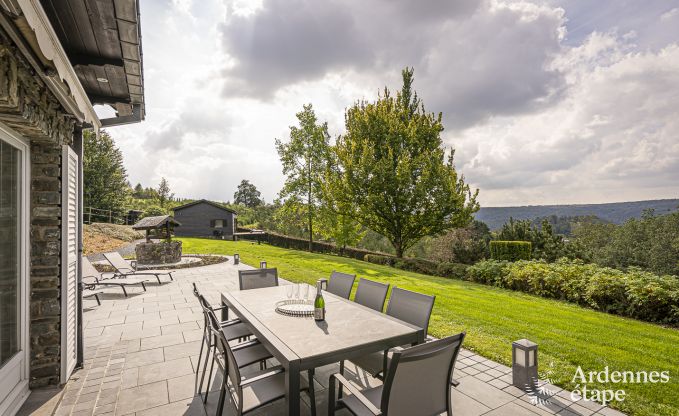 Villa de Luxe � Herbeumont pour 20 personnes en Ardenne
