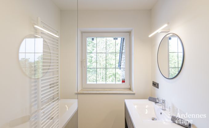 Villa de Luxe � Herbeumont pour 20 personnes en Ardenne