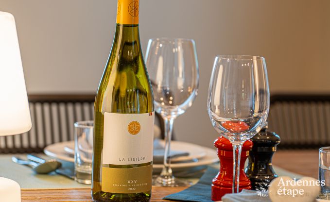 Maison de vacances � H�ron pour 12 personnes en Ardenne