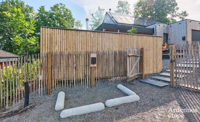 Chalet  Hotton pour 6 personnes avec spa de nage, bain nordique et sauna extrieur prs de Durbuy