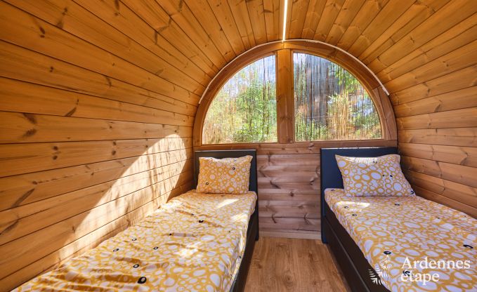 Chalet  Hotton pour 6 personnes avec spa de nage, bain nordique et sauna extrieur prs de Durbuy