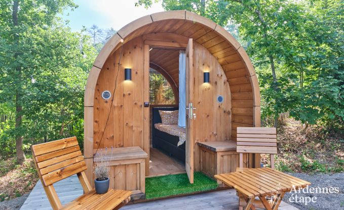 Chalet  Hotton pour 6 personnes avec spa de nage, bain nordique et sauna extrieur prs de Durbuy