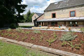Jolie maison de vacances pour 12 pers. à Hotton