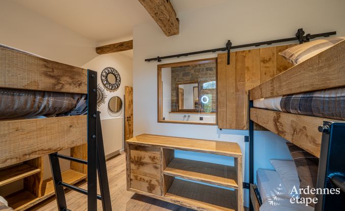 Grande maison de vacances pour 15 personnes � Hotton, Ardenne, avec 6 chambres et salles de bains, chemin�e, billard et terrasse avec brasero