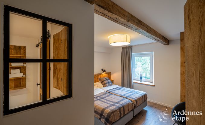 Grande maison de vacances pour 15 personnes � Hotton, Ardenne, avec 6 chambres et salles de bains, chemin�e, billard et terrasse avec brasero