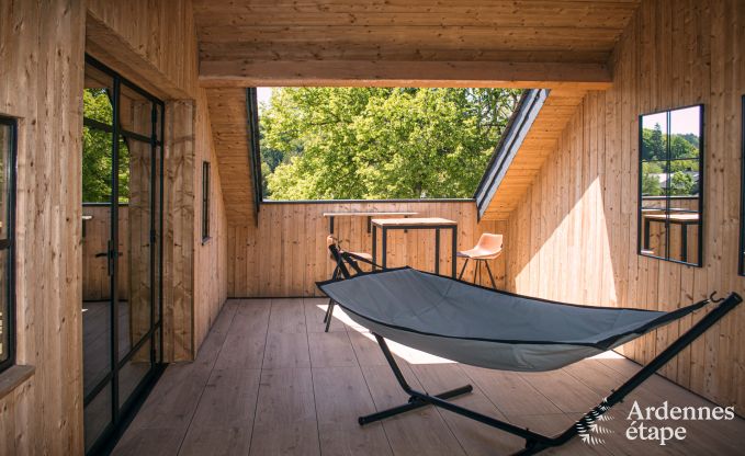 Grande maison de vacances pour 15 personnes � Hotton, Ardenne, avec 6 chambres et salles de bains, chemin�e, billard et terrasse avec brasero