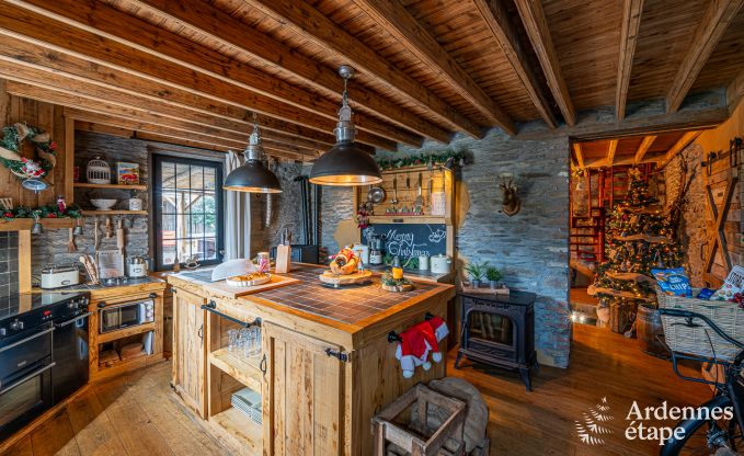 Maison de vacances unique pour 6 personnes � Houffalize, en Ardenne, dans une ambiance de No�l toute l'ann�e !