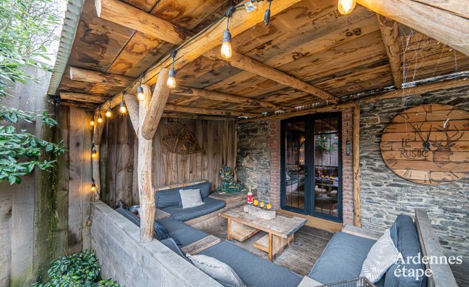 Maison de vacances unique pour 6 personnes � Houffalize, en Ardenne, dans une ambiance de No�l toute l'ann�e !