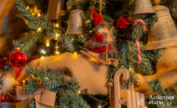 Maison de vacances unique pour 6 personnes � Houffalize, en Ardenne, dans une ambiance de No�l toute l'ann�e !