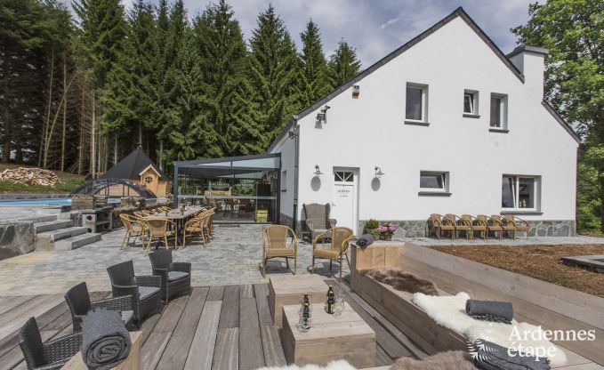 Villa de Luxe � Houffalize pour 14 personnes en Ardenne