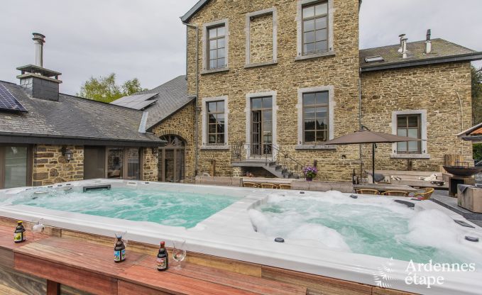 Villa de Luxe  Houffalize pour 18 personnes en Ardenne