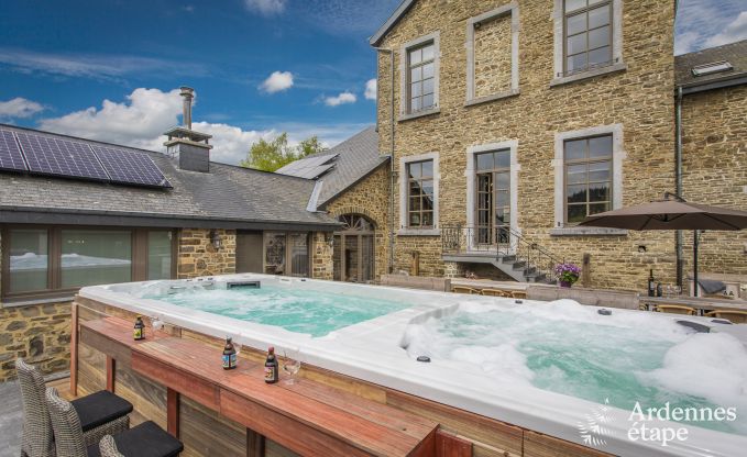 Villa de Luxe  Houffalize pour 18 personnes en Ardenne