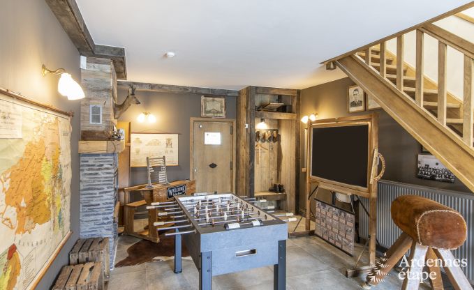 Villa de Luxe  Houffalize pour 18 personnes en Ardenne